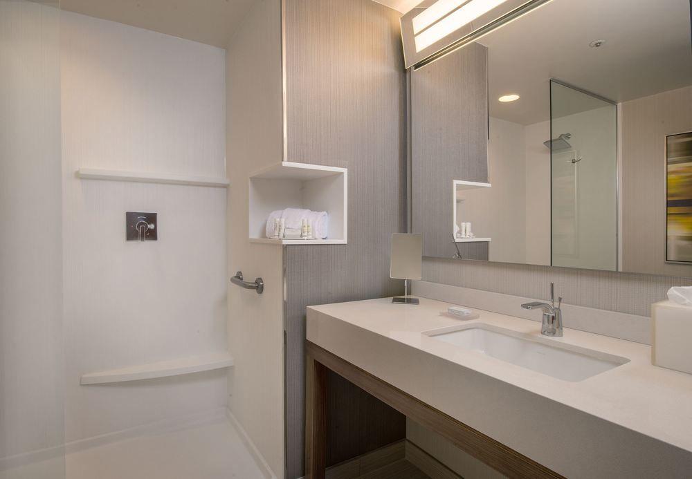 Courtyard By Marriott San Diego El Cajon Bagian luar foto