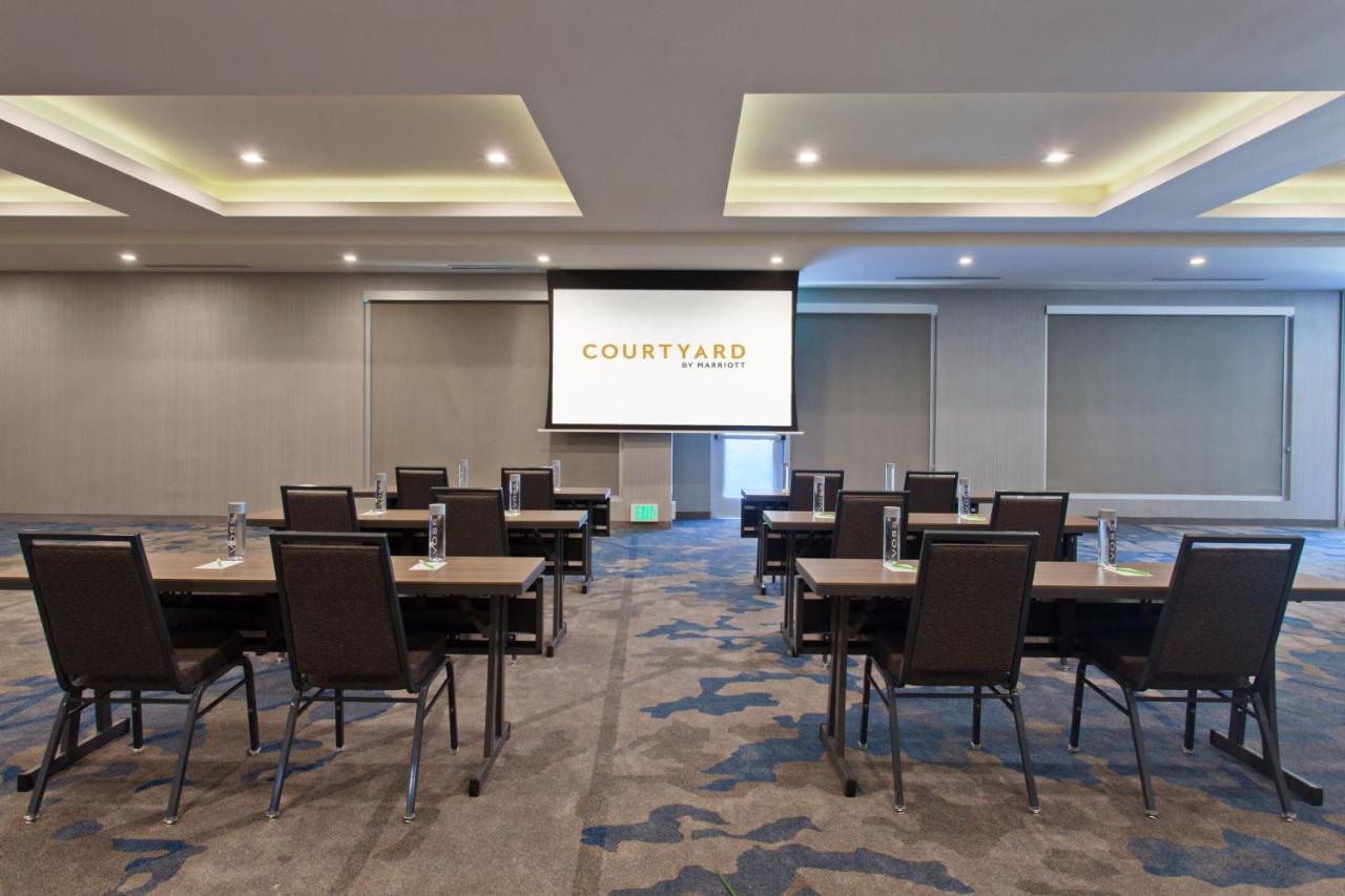 Courtyard By Marriott San Diego El Cajon Bagian luar foto