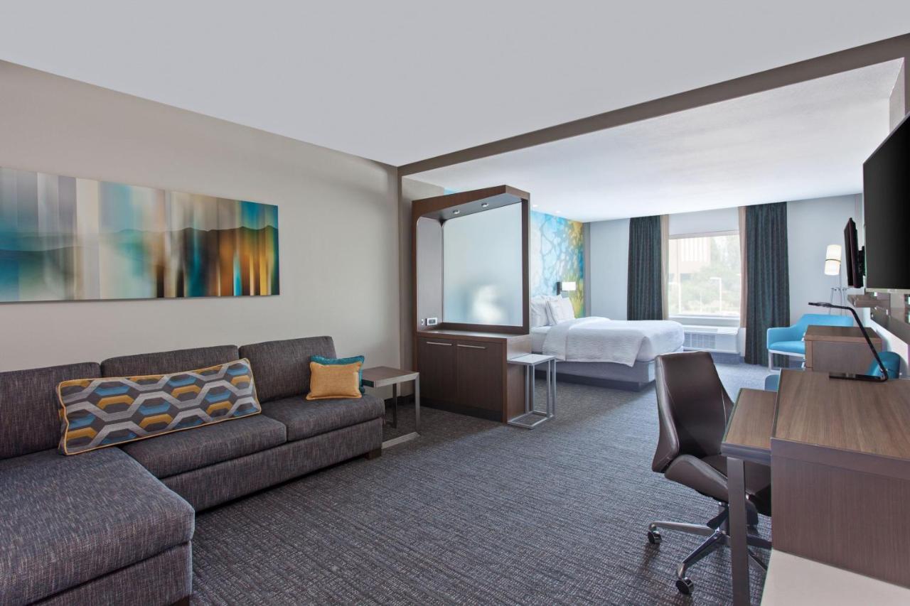Courtyard By Marriott San Diego El Cajon Bagian luar foto