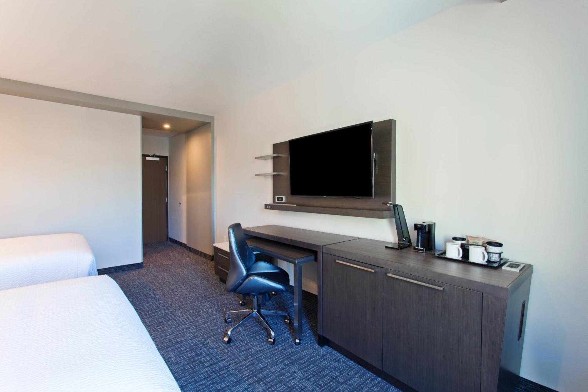 Courtyard By Marriott San Diego El Cajon Bagian luar foto