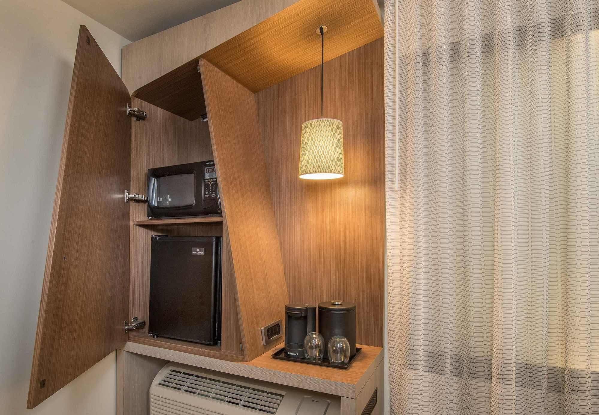 Courtyard By Marriott San Diego El Cajon Bagian luar foto